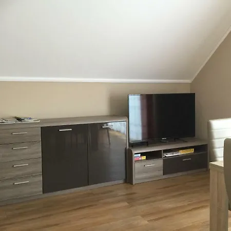 House Ewa Дом отдыха Meszna Opacka